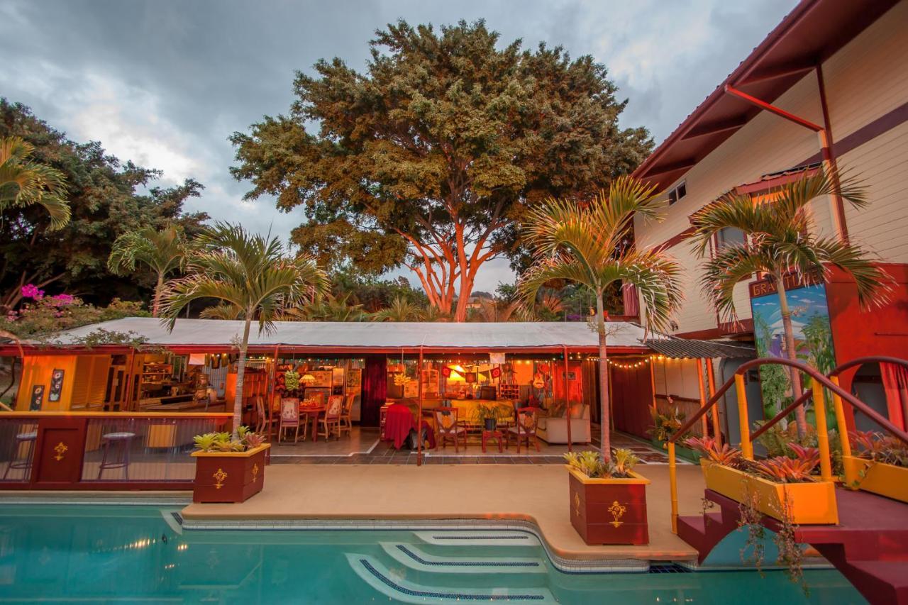 Banyan Tree Sanctuary Guest House Kalaoa Exterior foto